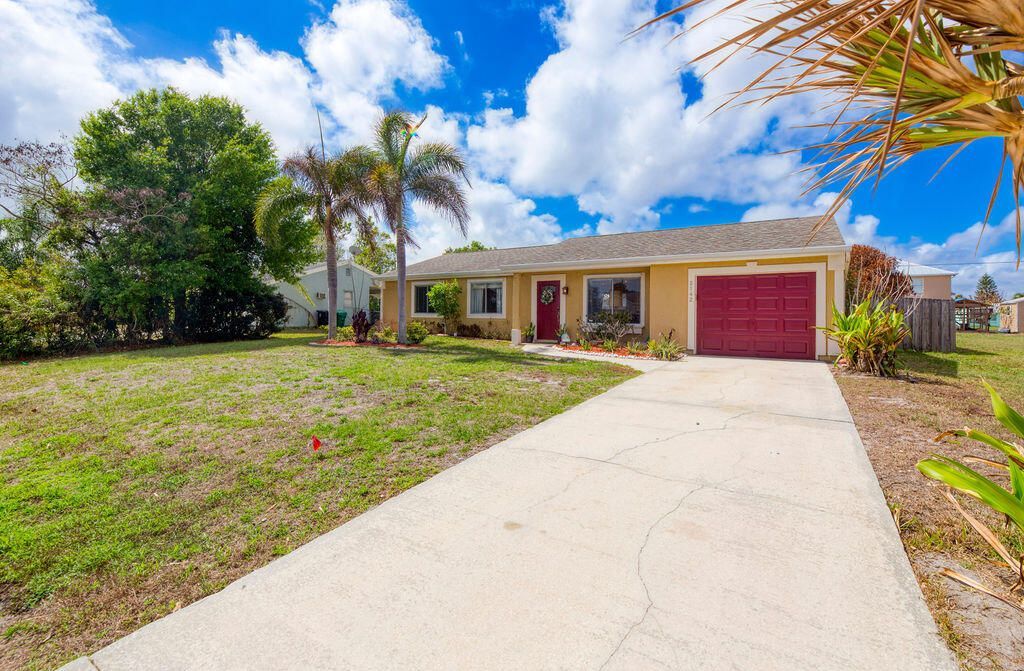 2142 SE Watercrest Street, Port Saint Lucie, FL 34984 Photo