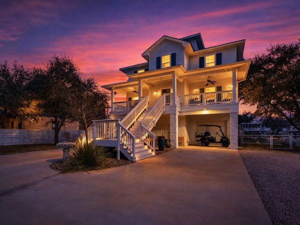 513 Oleander DR, Granite Shoals, TX 78654