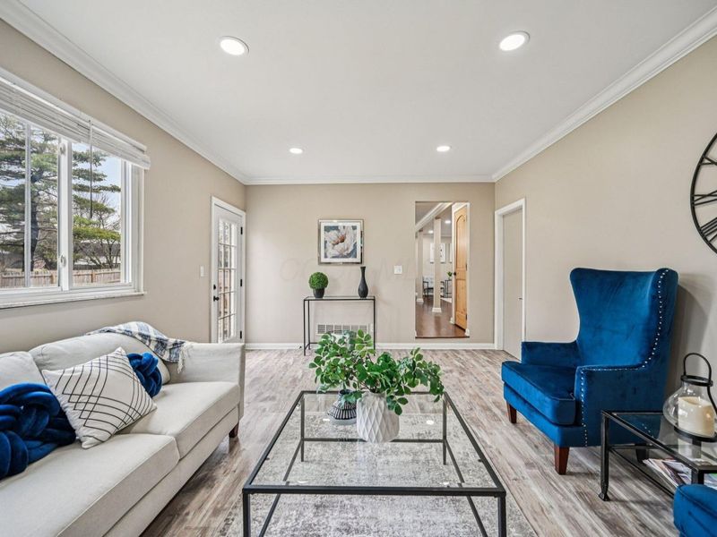 2899 Granada Hills Drive, Columbus, OH 43231 Photo 17