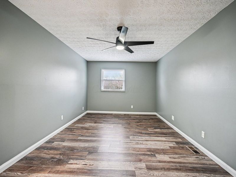 2899 Granada Hills Drive, Columbus, OH 43231 Photo 20