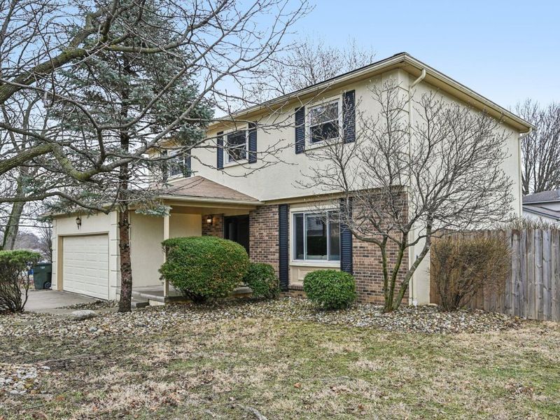 2899 Granada Hills Drive, Columbus, OH 43231 Photo 3