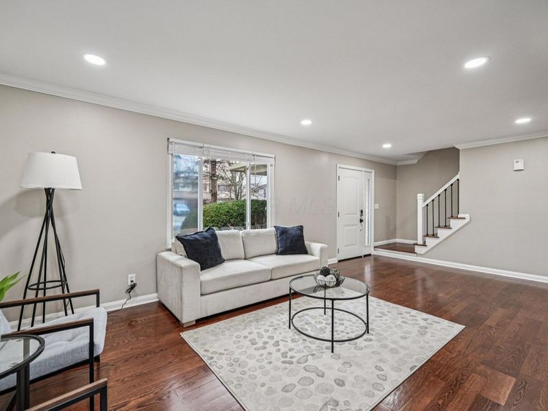 2899 Granada Hills Drive, Columbus, OH 43231 Photo 5