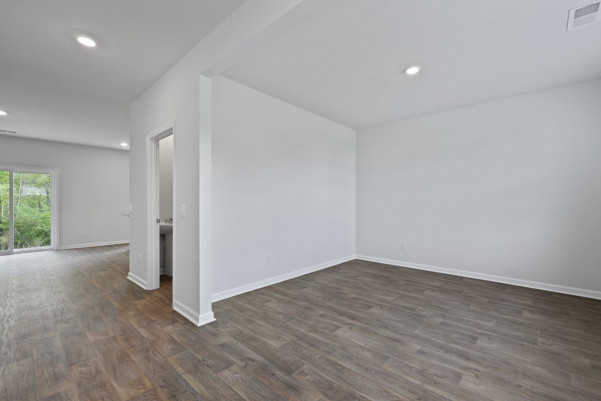 153 Cantley Way Photo 15