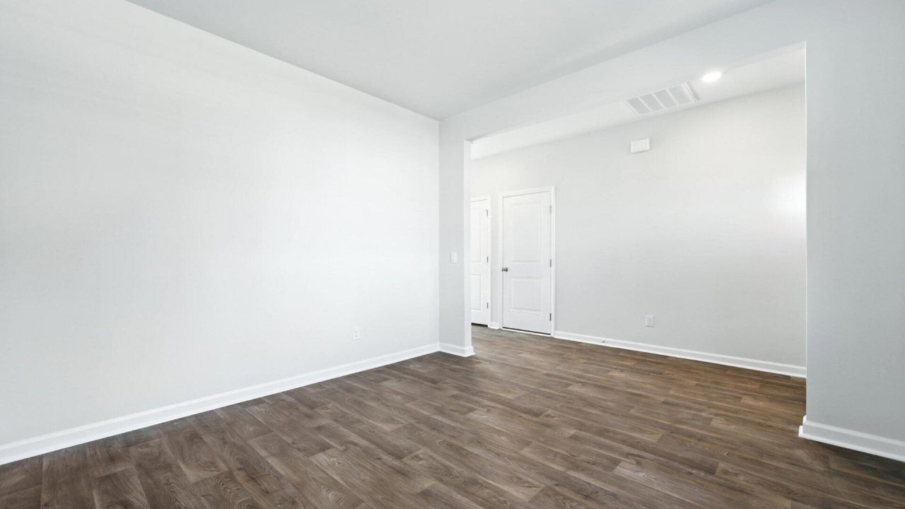 153 Cantley Way Photo 16