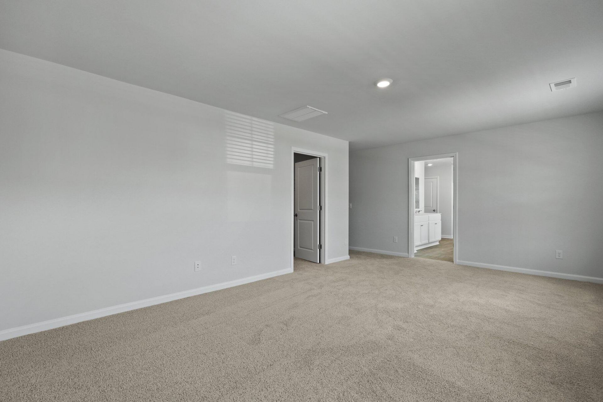 153 Cantley Way Photo 23