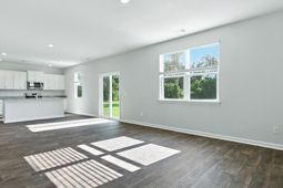 153 Cantley Way photo 4