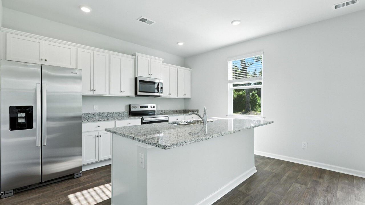 153 Cantley Way Photo 9