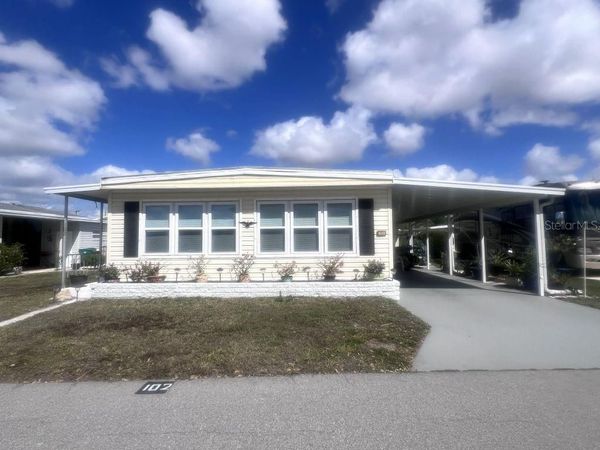 102 TROUT, PUNTA GORDA, FL 33950