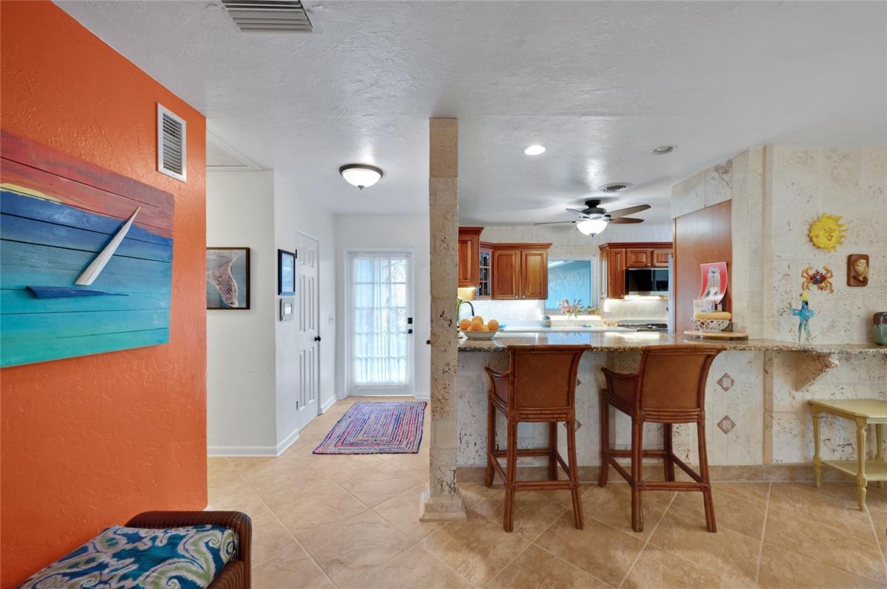 504 58th Street, Holmes Beach, FL 34217 Photo