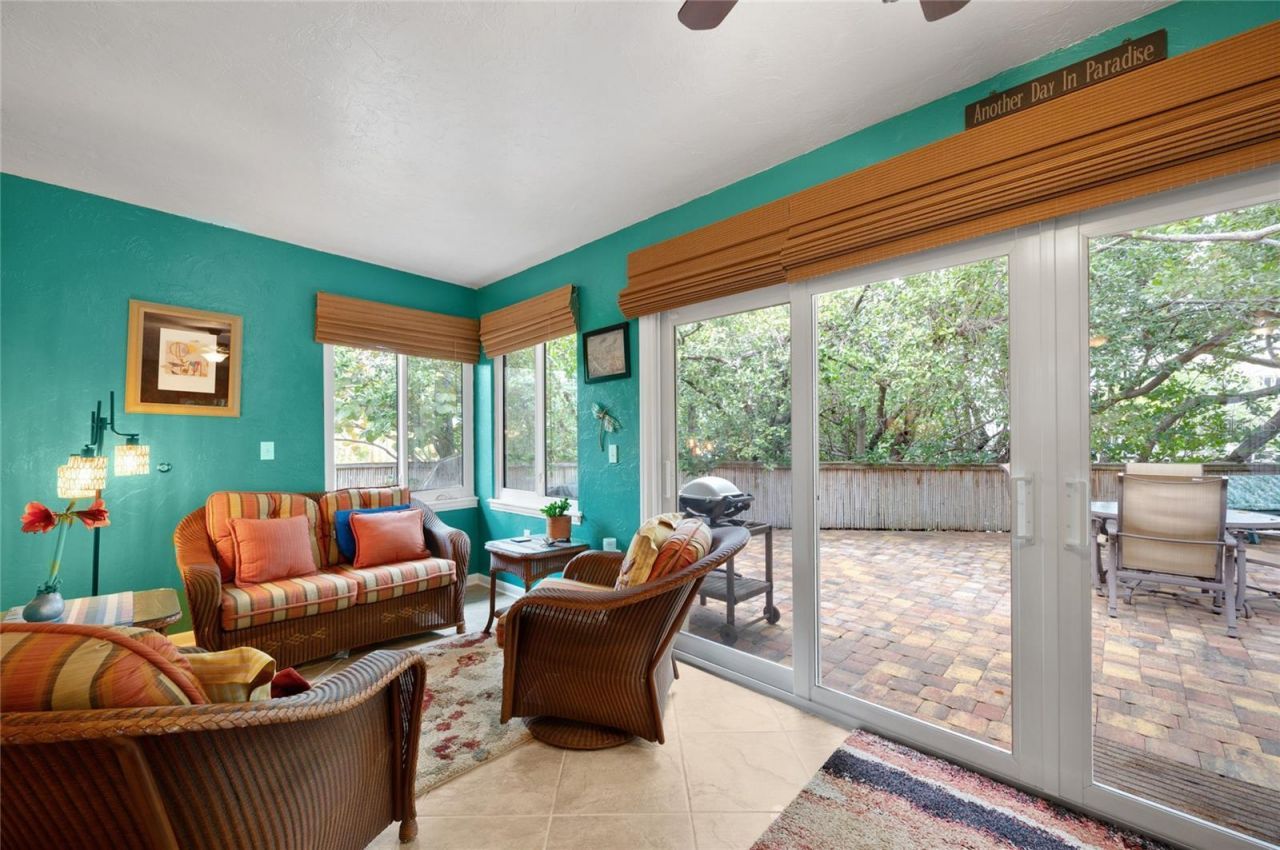 504 58th Street, Holmes Beach, FL 34217 Photo