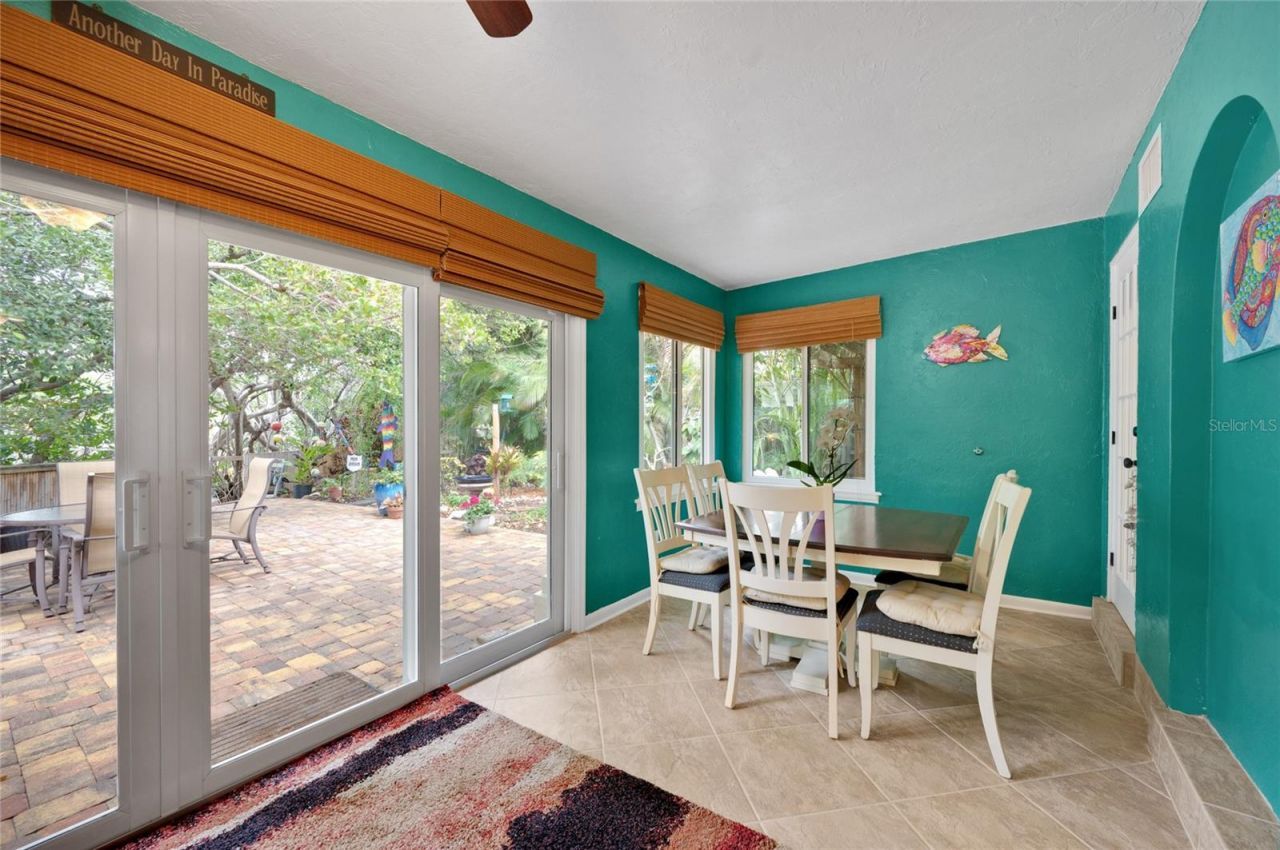 504 58th Street, Holmes Beach, FL 34217 Photo