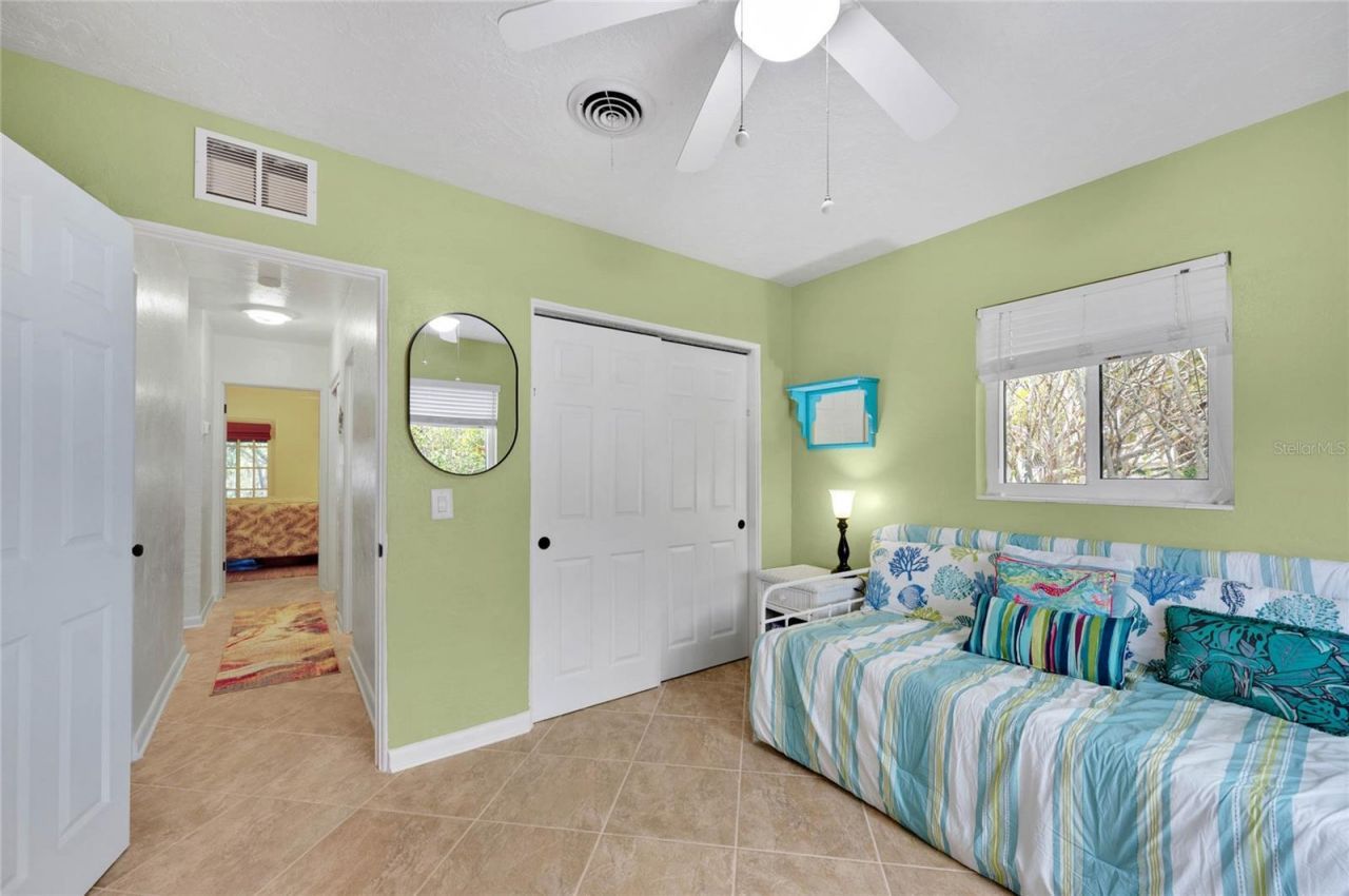 504 58th Street, Holmes Beach, FL 34217 Photo