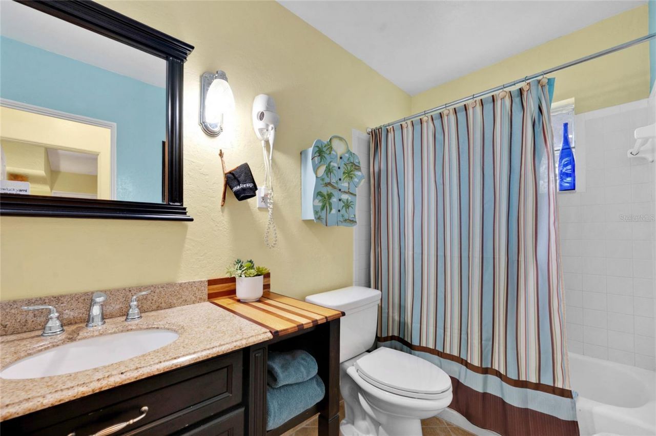 504 58th Street, Holmes Beach, FL 34217 Photo