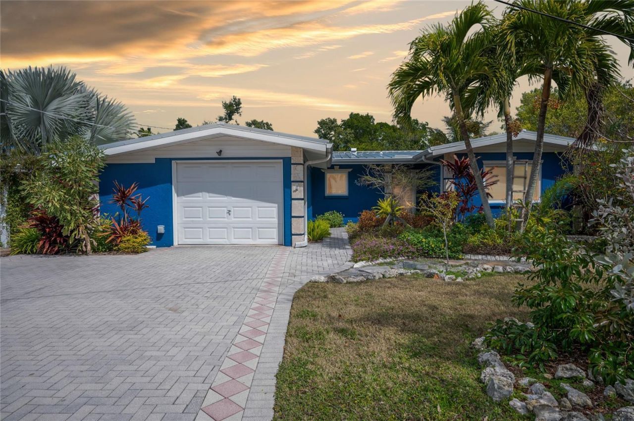 504 58th Street, Holmes Beach, FL 34217 Photo