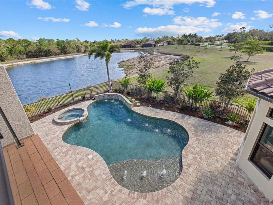 Property Image 43
