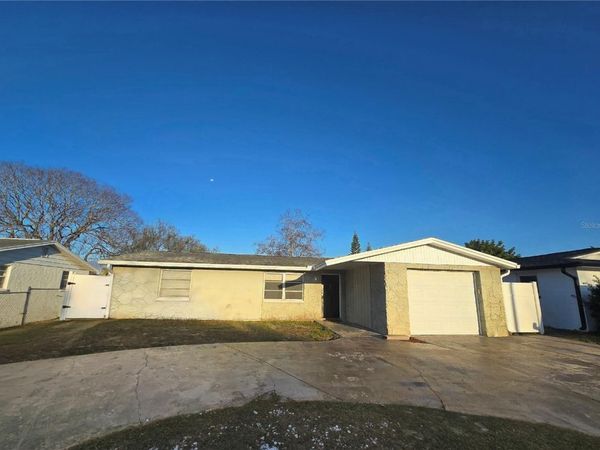 9240 STERLING LANE, PORT RICHEY, FL 34668