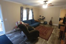 6350 Morris Pl. photo 4