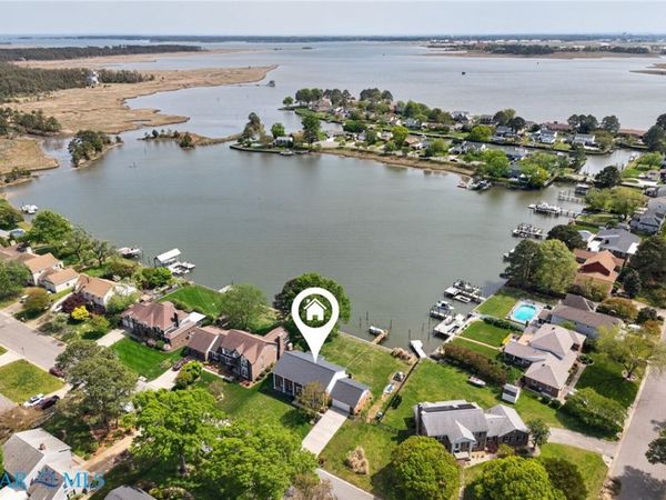 6 Canal Drive, Poquoson, VA 23662