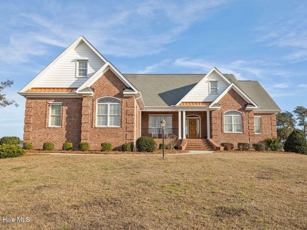 135 Waterway Drive, Havelock, NC 28532