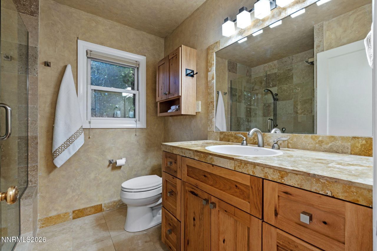 16 Raymond Drive, Reno, NV 89503 Photo