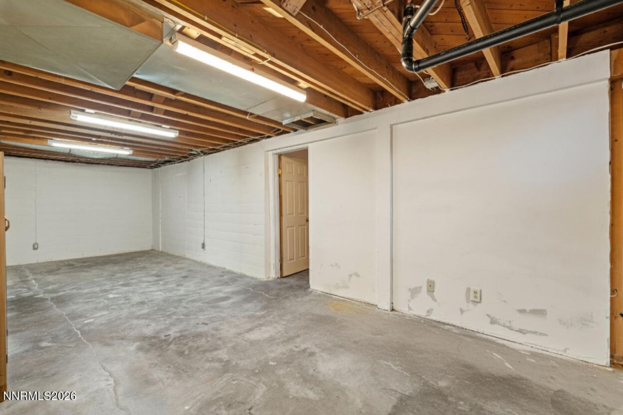 16 Raymond Drive, Reno, NV 89503 Photo