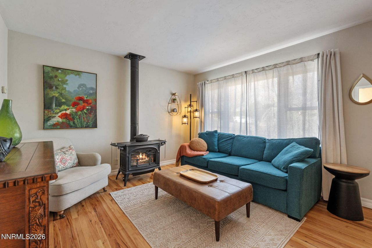 16 Raymond Drive, Reno, NV 89503 Photo