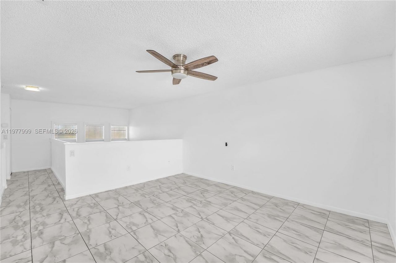 4654 NW 97th Pl , Unit 245, Doral, FL 33178 Photo