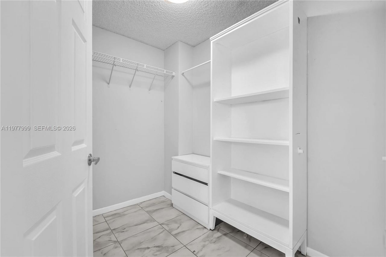 4654 NW 97th Pl , Unit 245, Doral, FL 33178 Photo