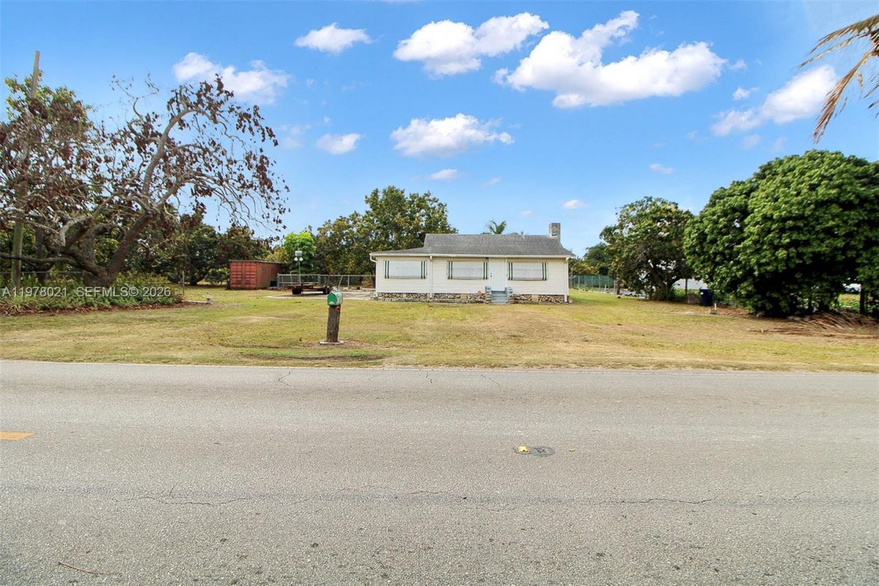 26500 SW 187th Ave , Homestead, FL 33031 Photo