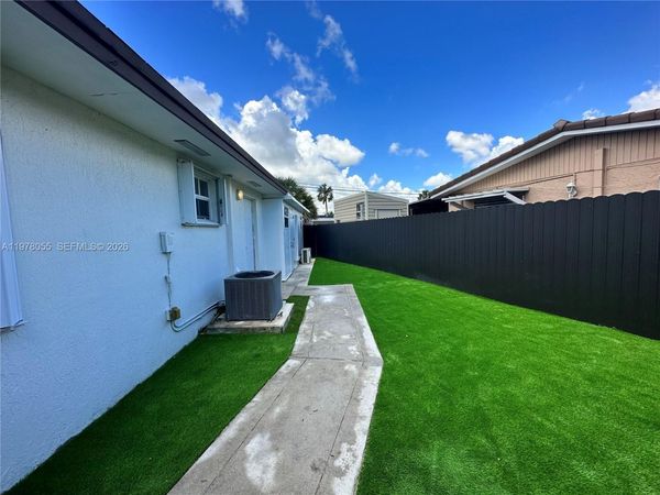 17100 NW 77th Ct , Unit 1, Hialeah, FL 33015