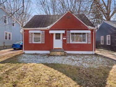 11829 Longmead Avenue, Cleveland, OH 44135