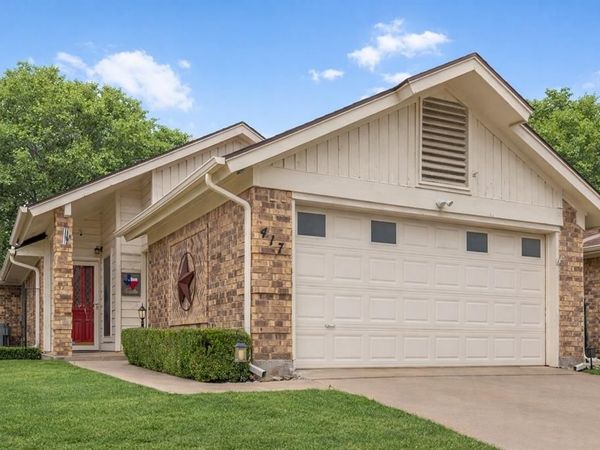 417 Sunnybrook Court, Bedford, TX 76021