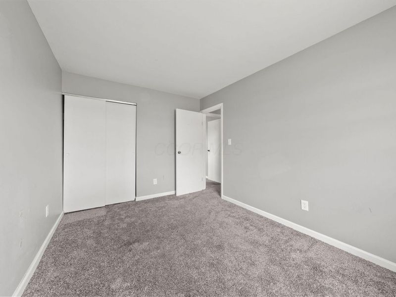 2682 Kenny Lane , Grove City, OH 43123 Photo 8