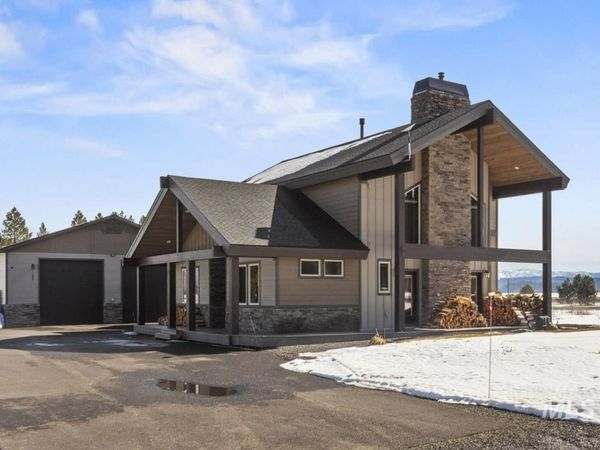 1884 Little Pine Road, Donnelly, ID 83615