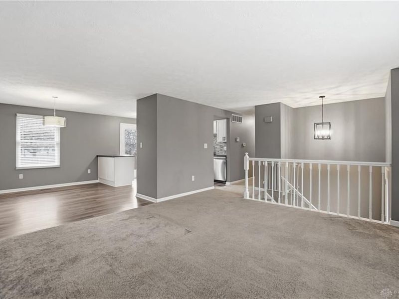 9881 Rose Arbor Drive, Centerville, OH 45458 Photo 13