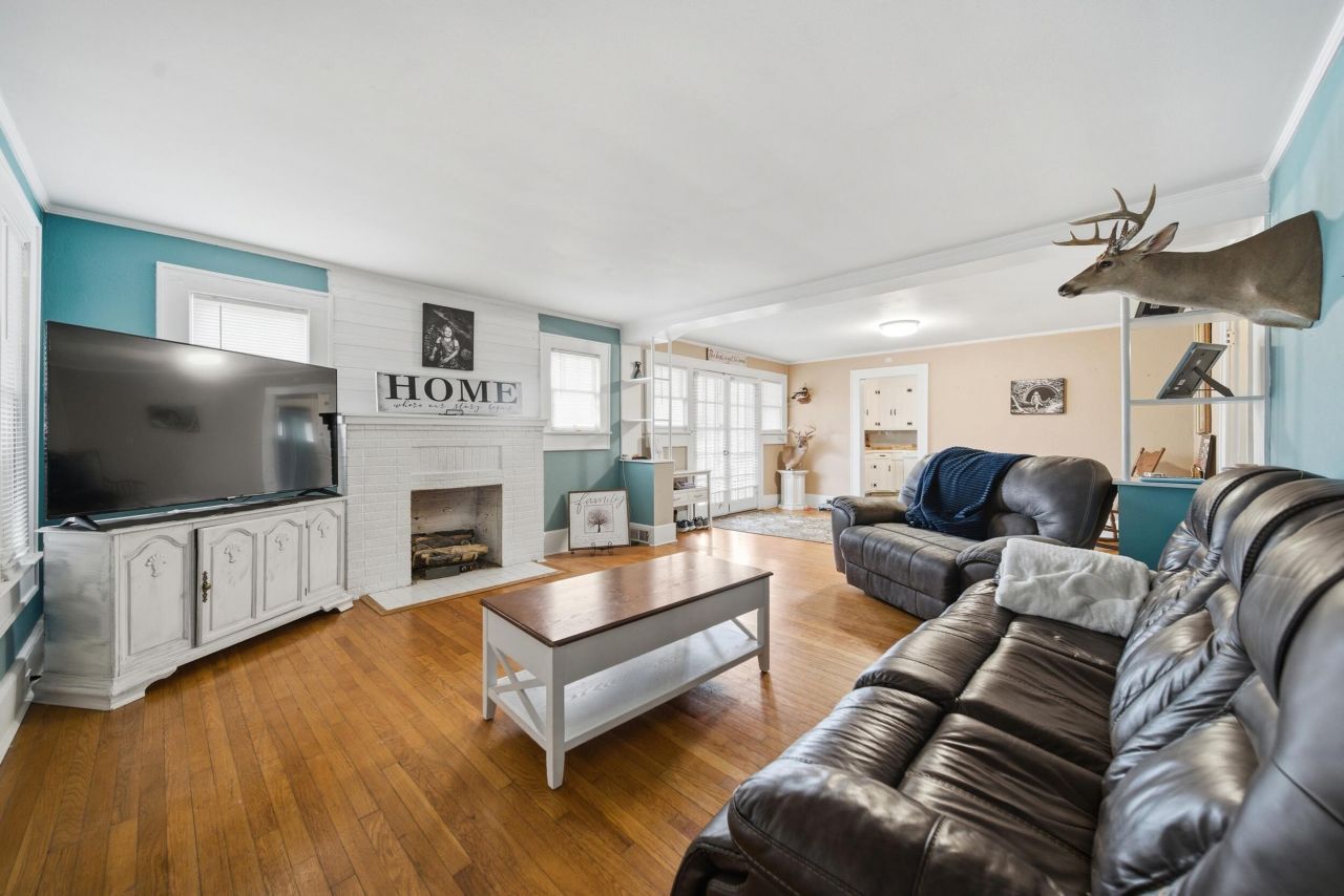 495 Barnwell Street Photo 6