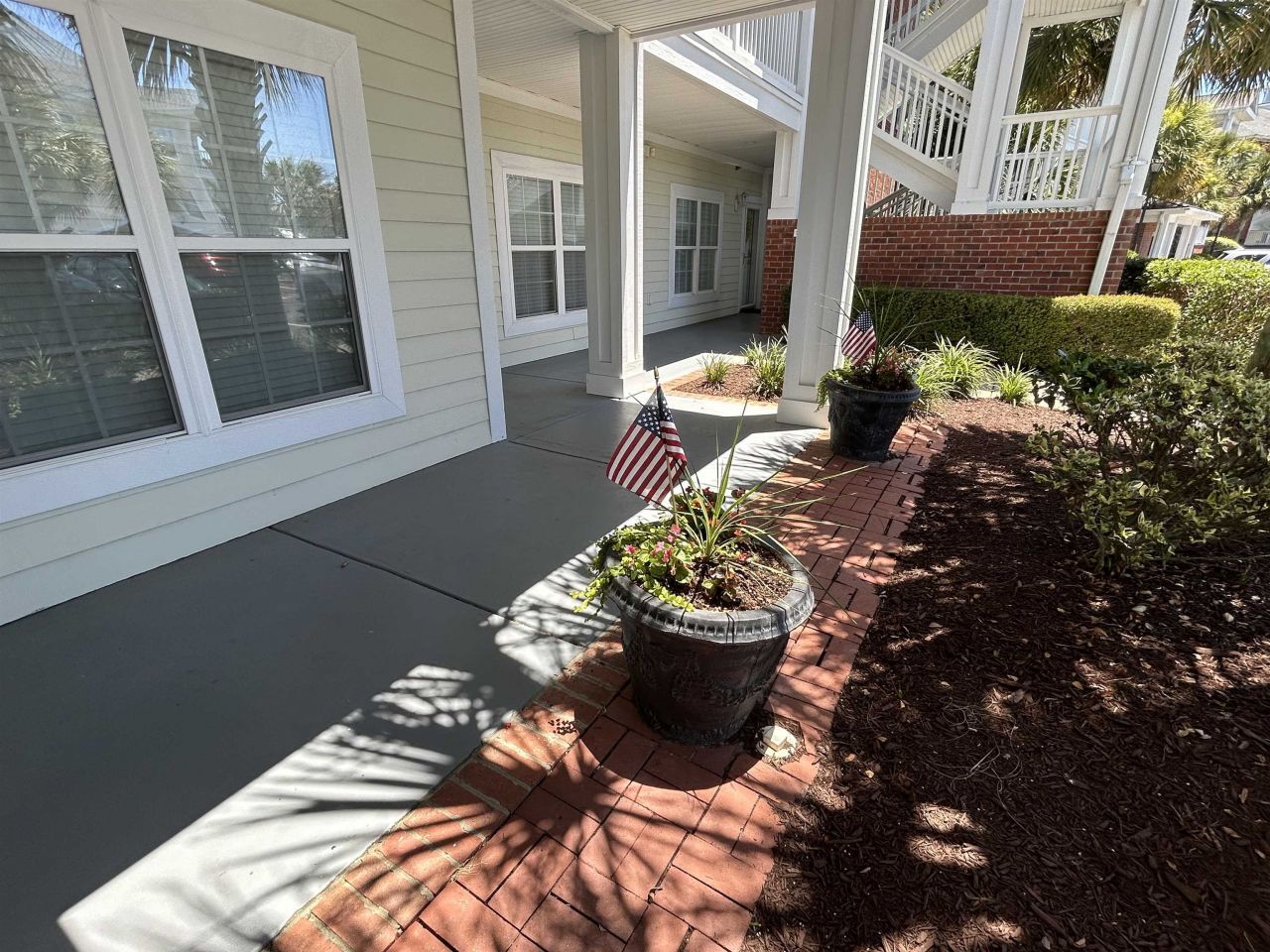 1008 Ray Costin Way Photo 4