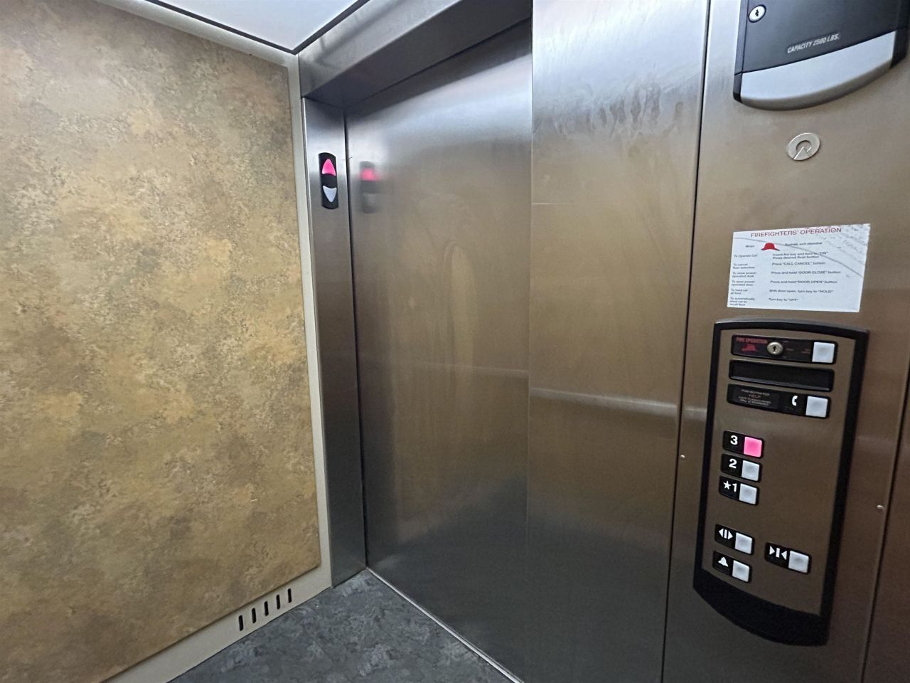 1008 Ray Costin Way Photo 5