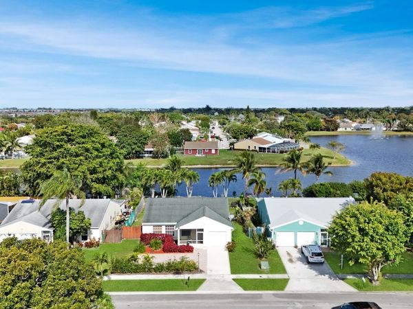 7903 Burlwood Lane, Lake Worth, FL 33467