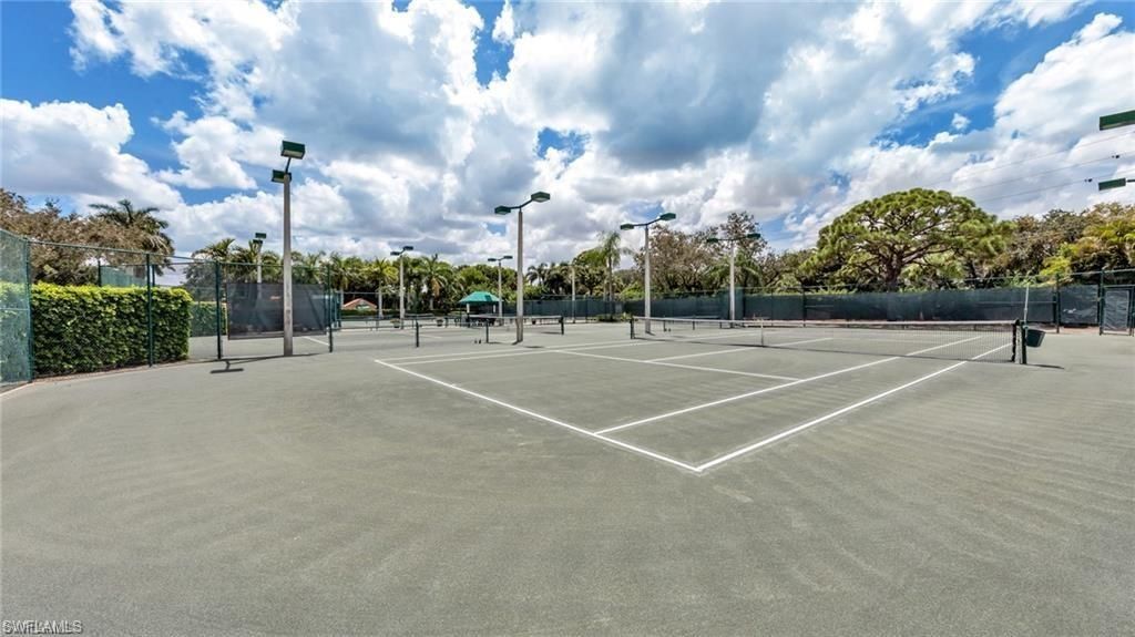 577 Beachwalk Cir, Unit R202, Naples, FL 34108 Photo