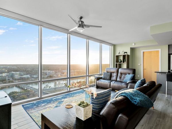 300 Bowie ST, Unit 2602, Austin, TX 78703