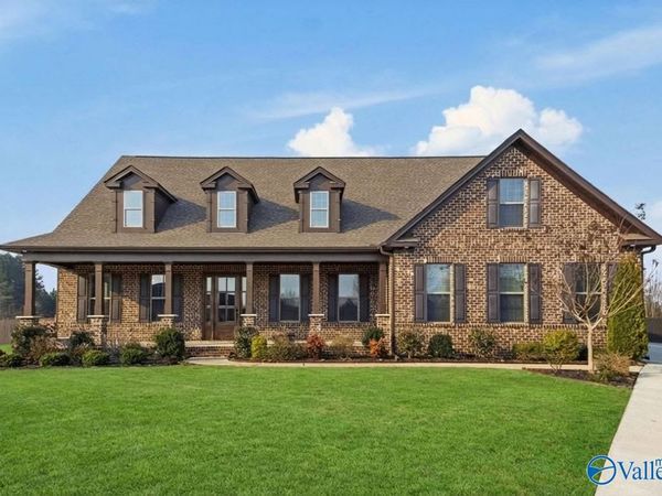 16190 Tulip Lane, Athens, AL 35613