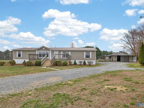 484 County Road 54, Geraldine, AL 35974