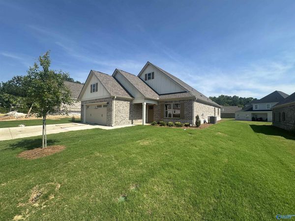 21118 Lamb Avenue, Athens, AL 35613