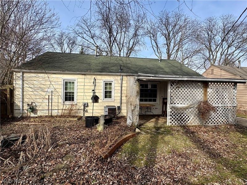 15711 Leigh Ellen Avenue, Cleveland, OH 44135 Photo 16