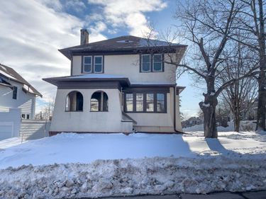 629 N 19th Avenue E, Duluth, MN 55812