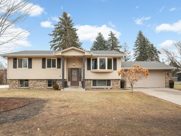 9821 Xerxes Avenue S, Bloomington, MN 55431