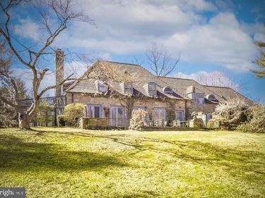 500 TELNER STREET, PHILADELPHIA, PA 19118