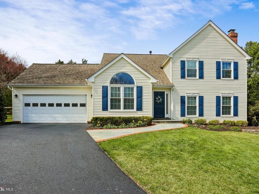 16100 Howard Landing Drive, Gaithersburg, MD 20878 Main Photo