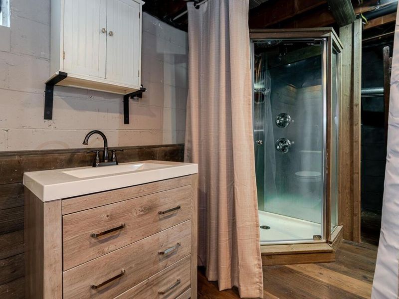 1872 Kentwell Road, Columbus, OH 43221 Photo 26